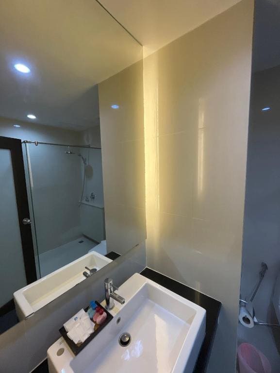 Deluxe Double Room room - Image 2