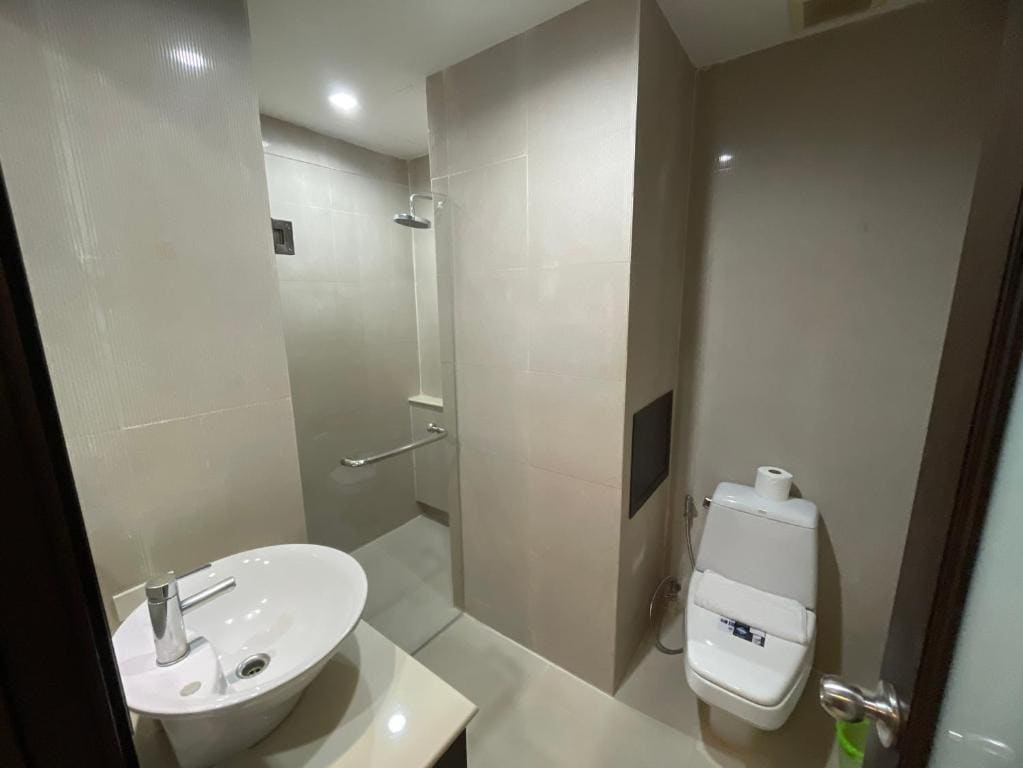 Deluxe Twin Room room - Image 3