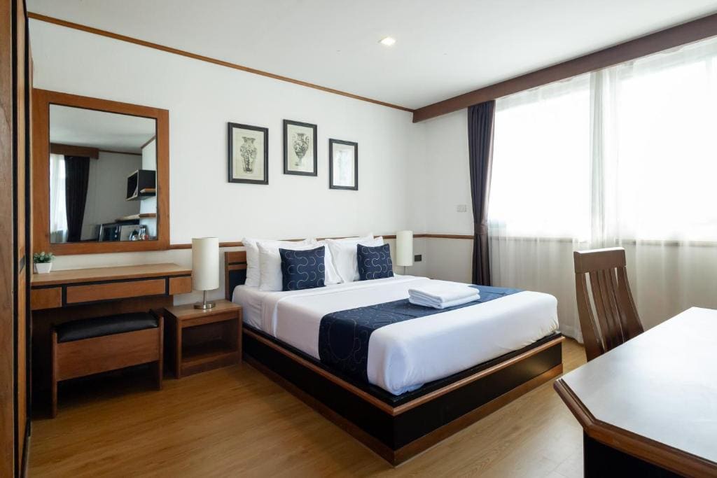Suite room - Image 2