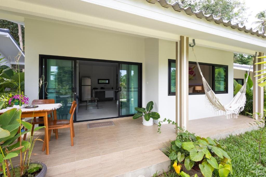 Cottage with Garden View room - Image 2