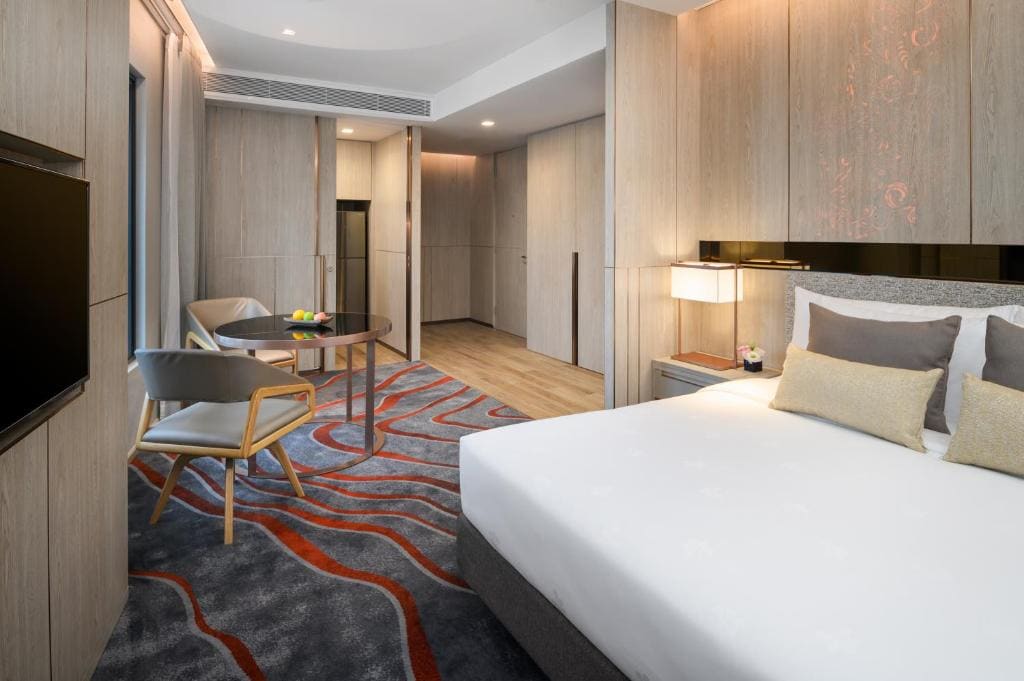 Premier Corner Plus King Room room - Image 1