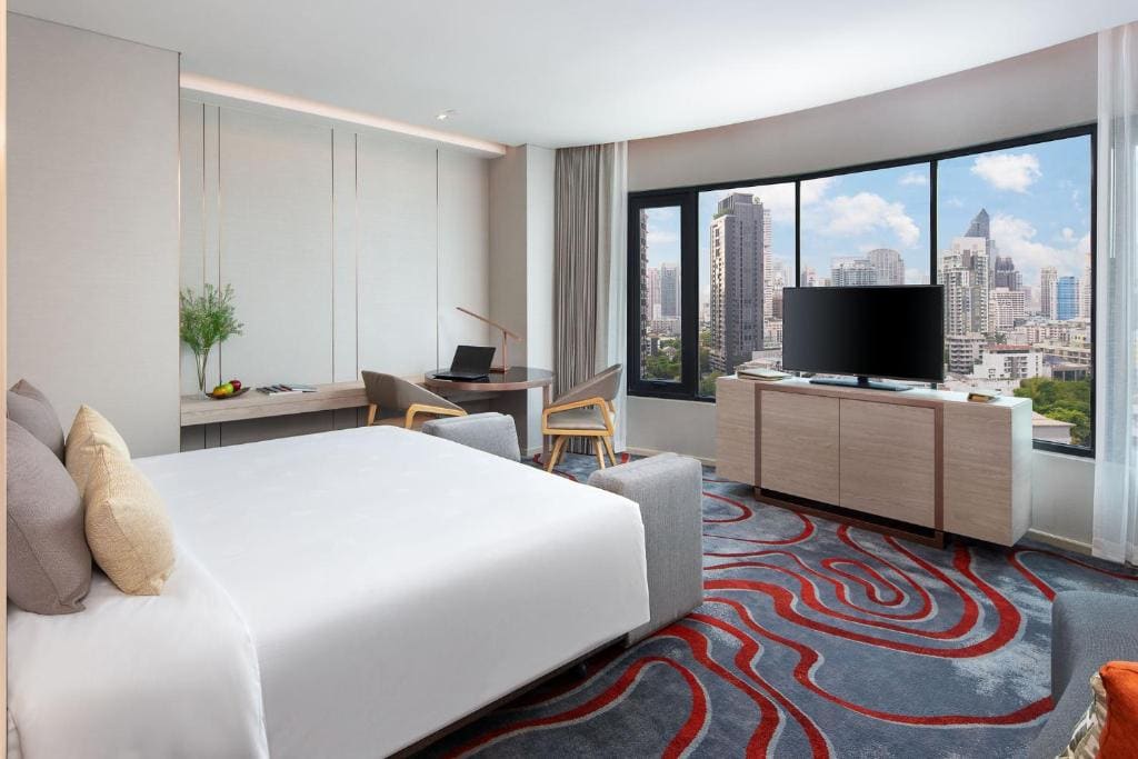 Premier King Room room - Image 2