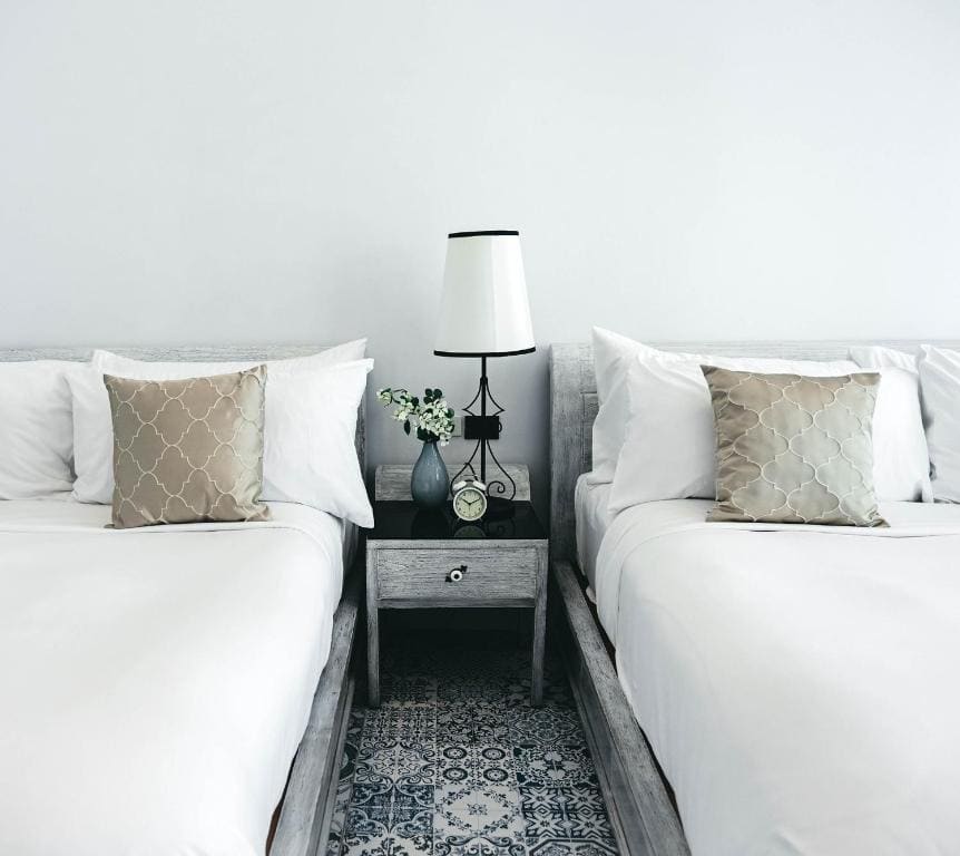 Deluxe Double Bed with Balcony Pool View room - Image 2