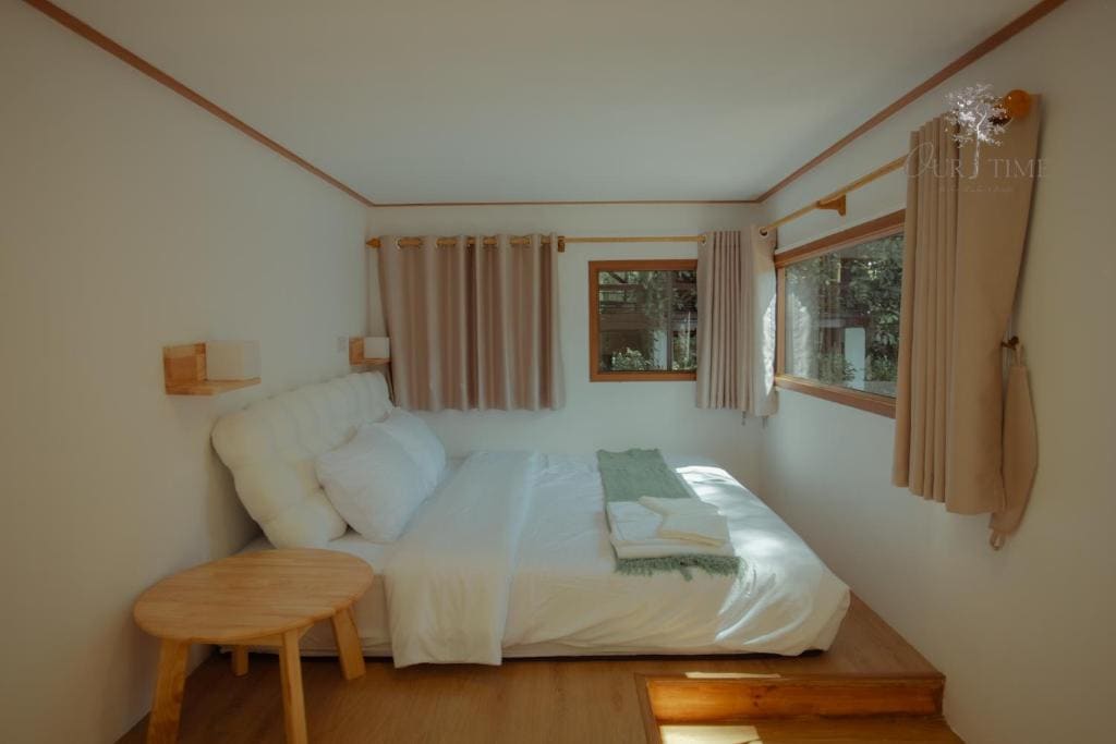 Suite with Garden View room - Image 2