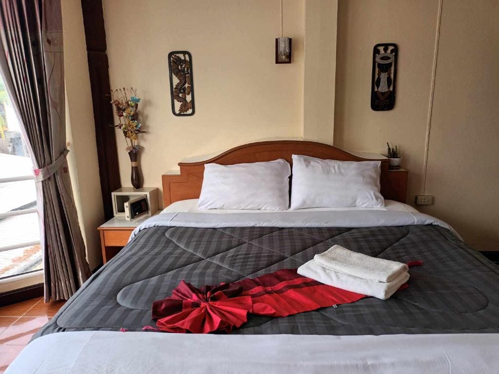 Deluxe Double Room room - Image 2