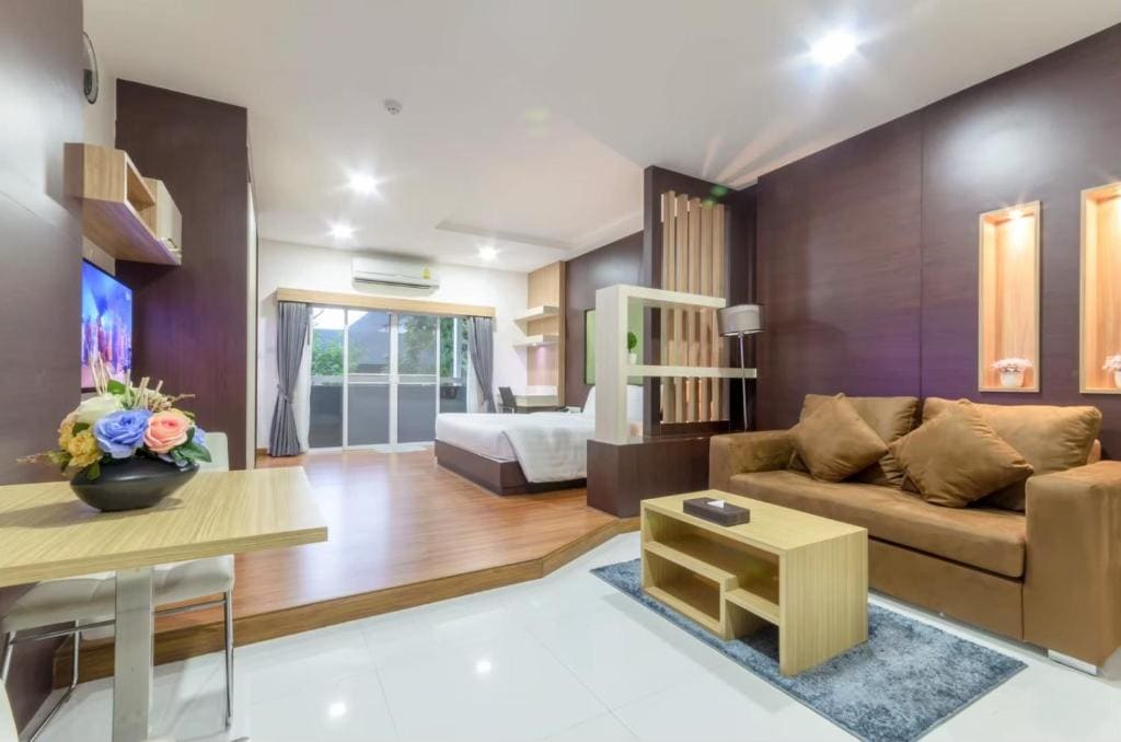 Deluxe Double Room room - Image 2
