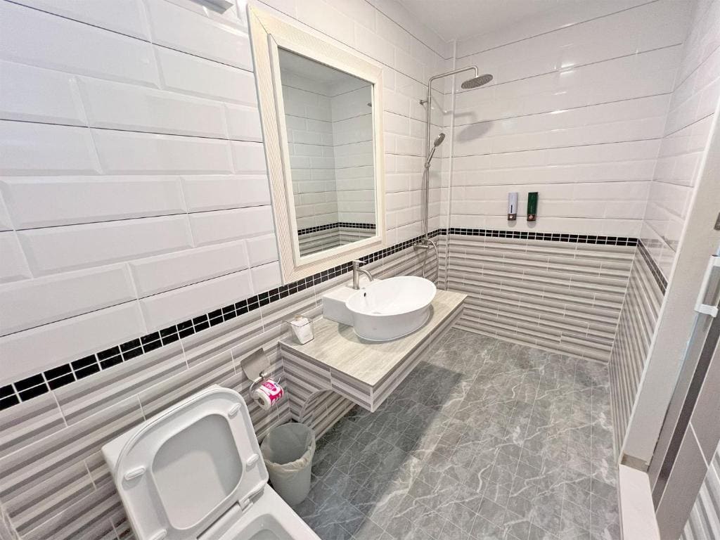 Twin Room with Garden View room - Image 2
