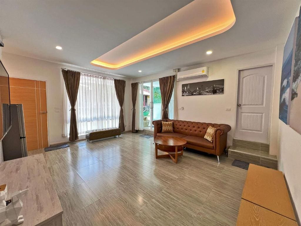 Two-Bedroom Villa room - Image 3
