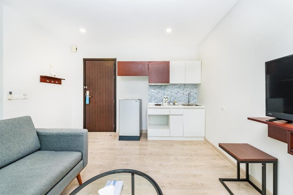 Superior Twin with Pool View room - Image 1