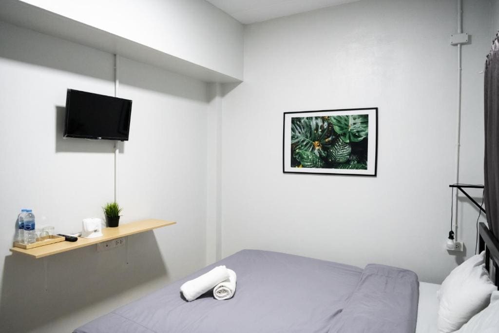 Deluxe King Room room - Image 1