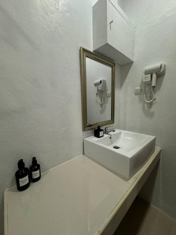Deluxe King Studio room - Image 3