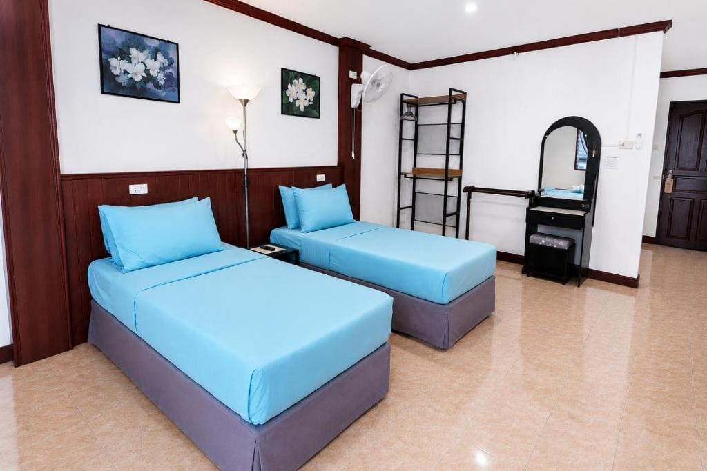 Twin Room room - Image 2