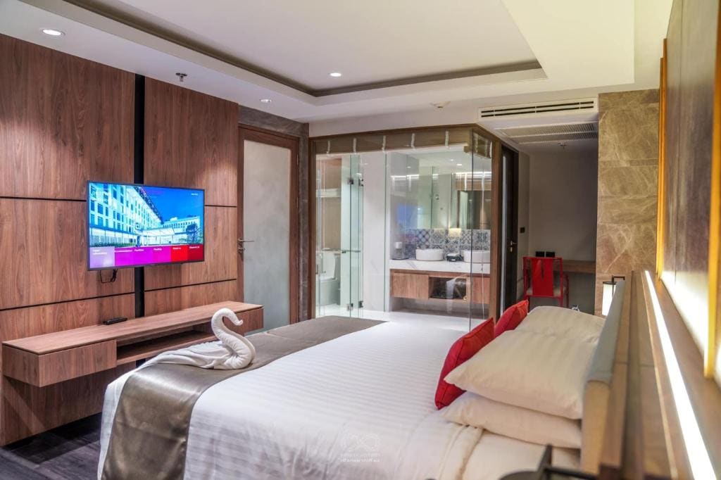 Two-Bedroom Suite room - Image 3