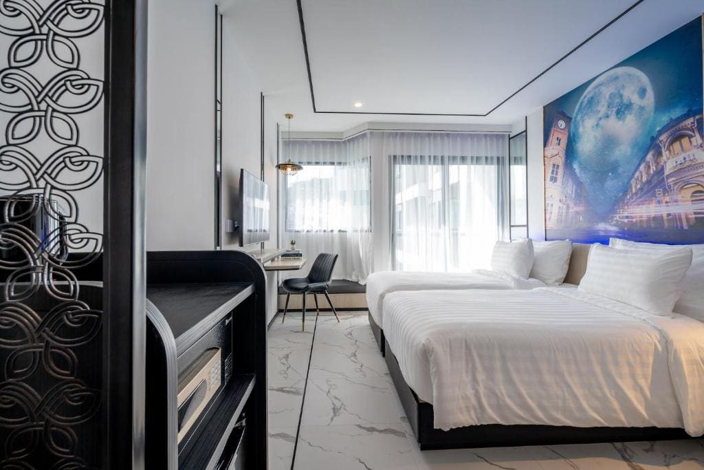 Deluxe Twin Room room - Image 1