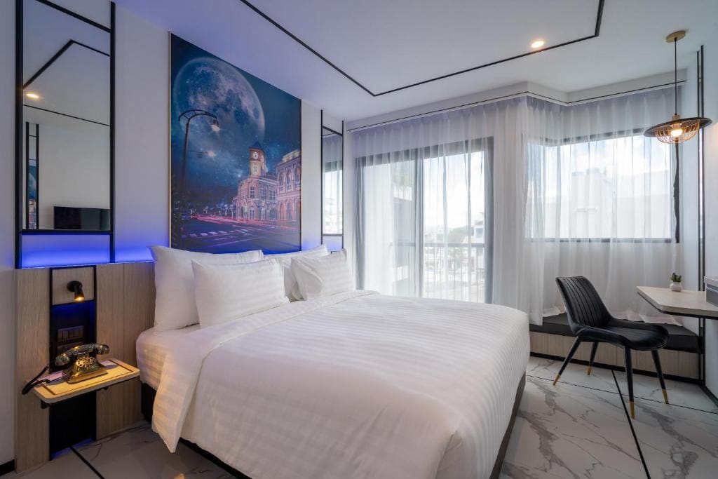 Deluxe Twin Room room - Image 2