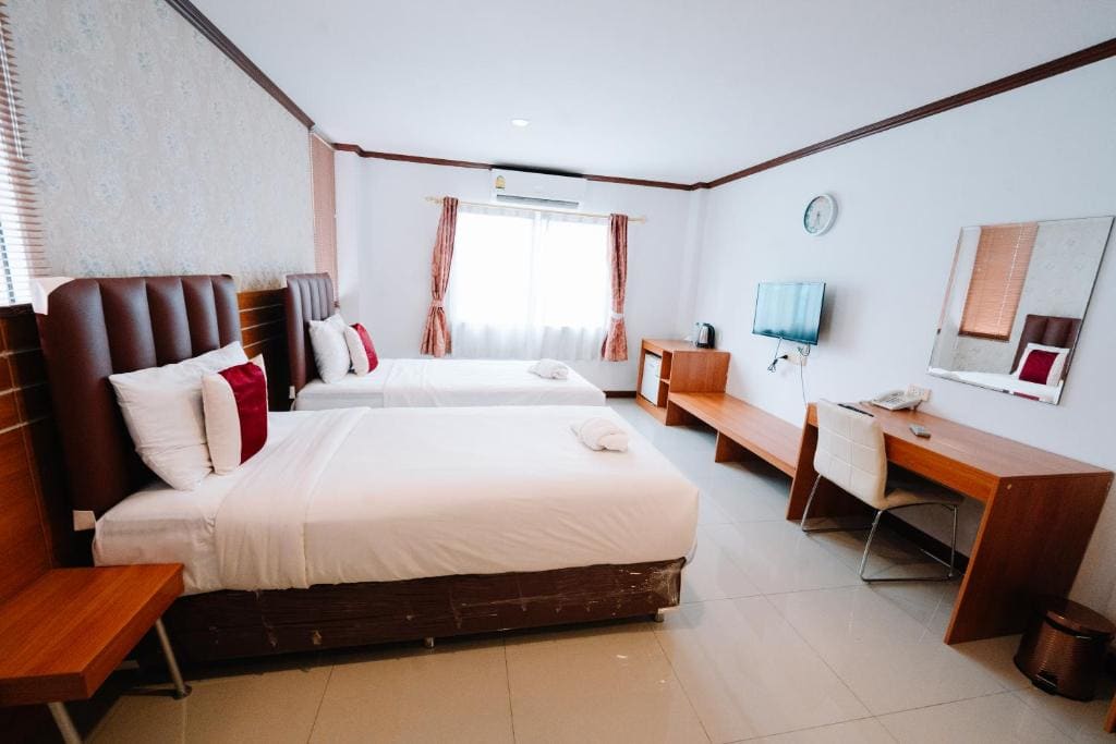 Deluxe Double Room room - Image 1