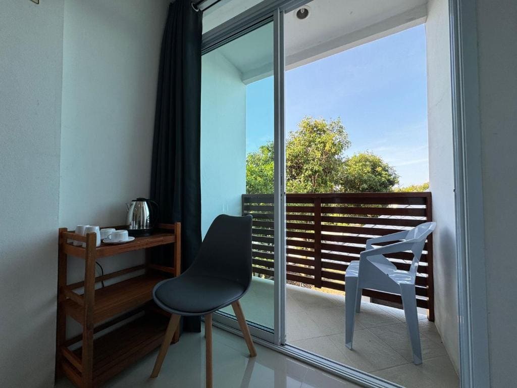 Deluxe Double Room with Balcony room - Image 1