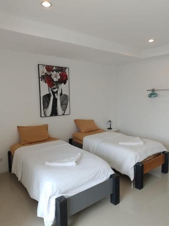 Twin Room with Terrace room - Image 2