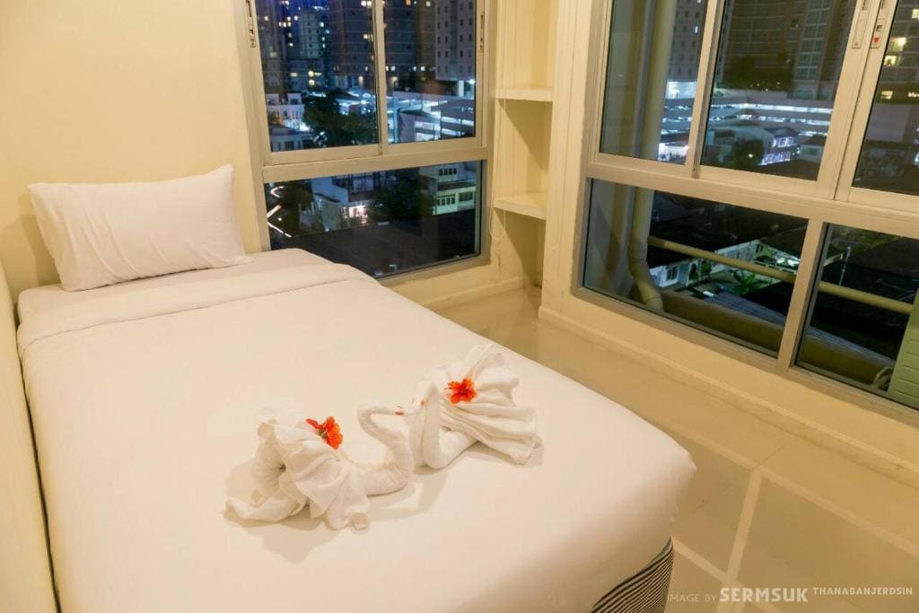 Two-Bedroom Suite room - Image 1