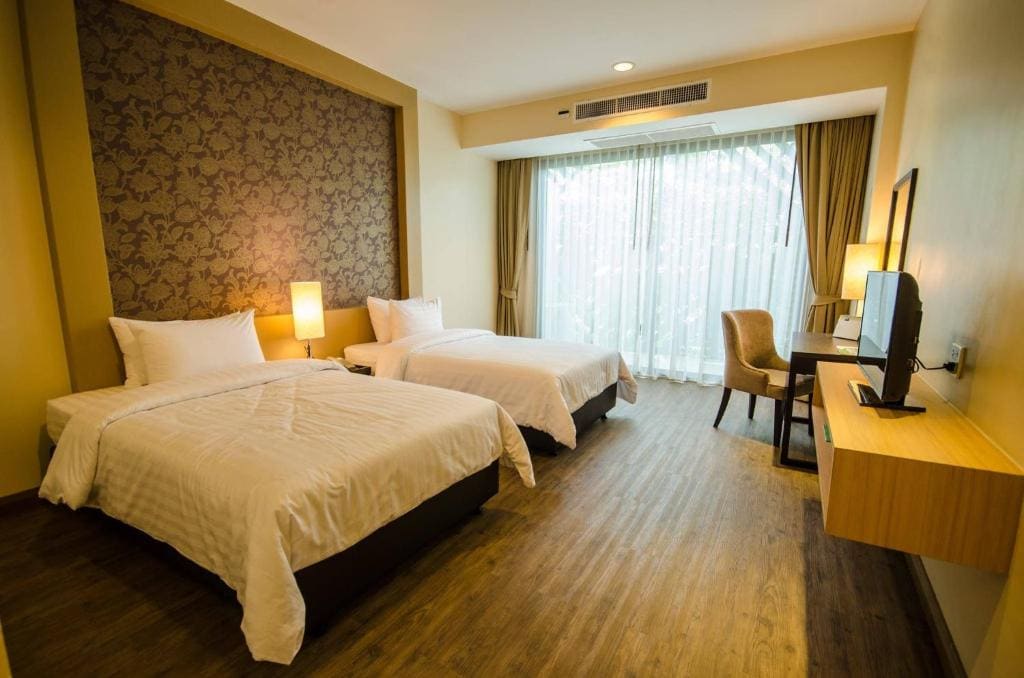 Standard Twin Room room - Image 2