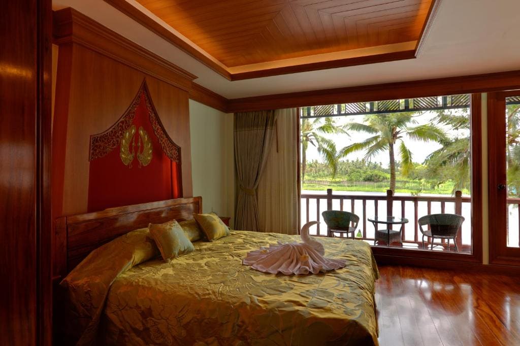 King Suite room - Image 2