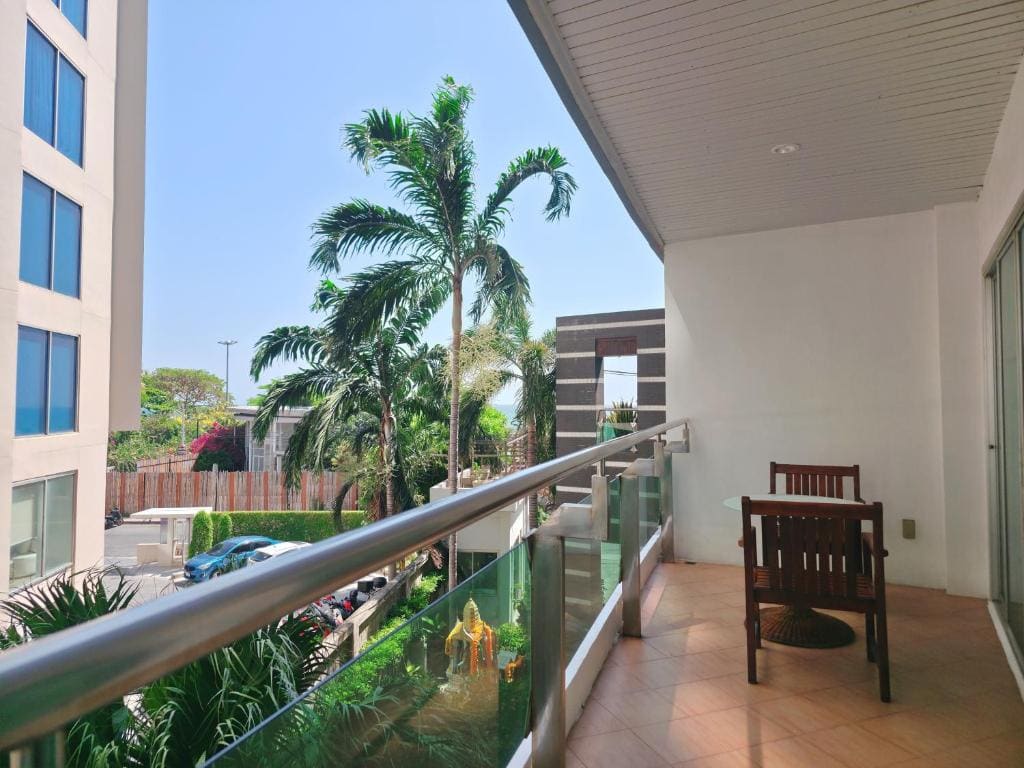 Suite with City View room - Image 2