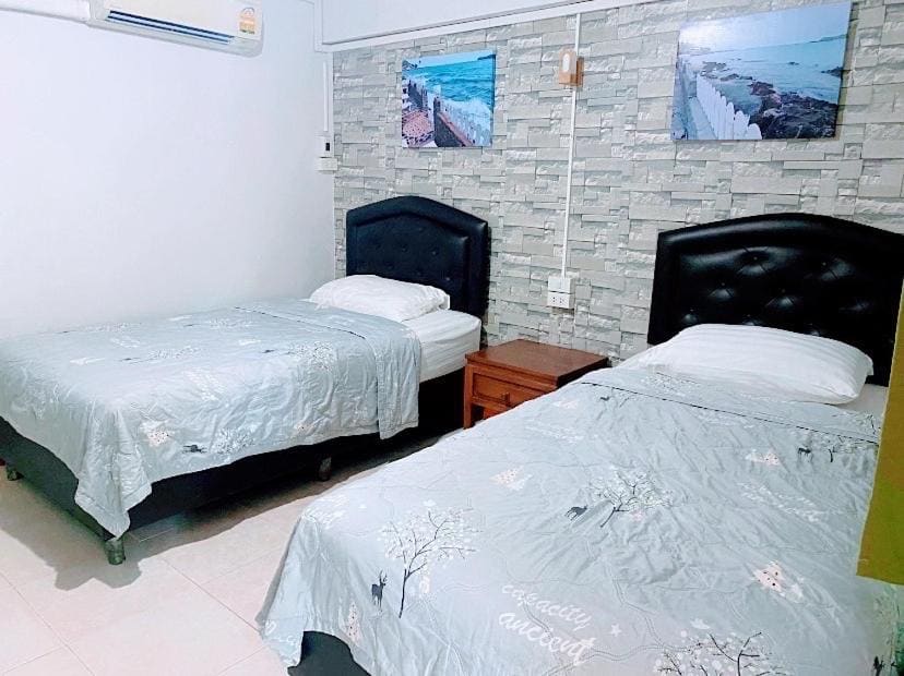 Twin Room room - Image 2