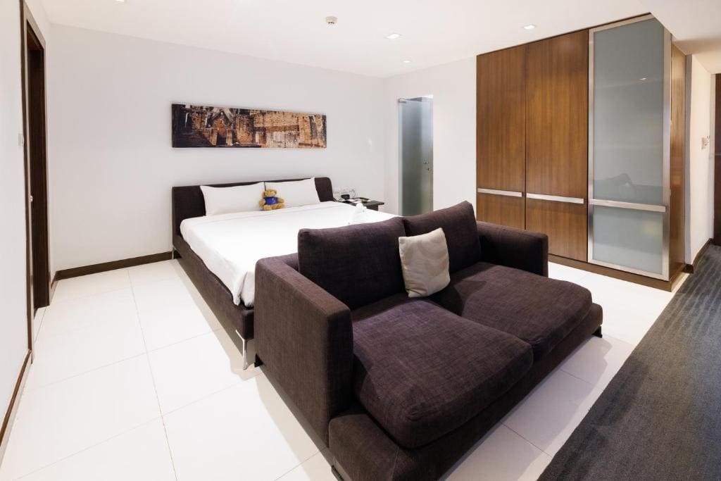 Grand Deluxe Double Room room - Image 3