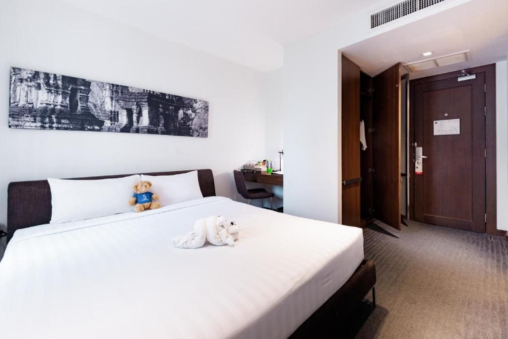 Superior Double Room room - Image 3