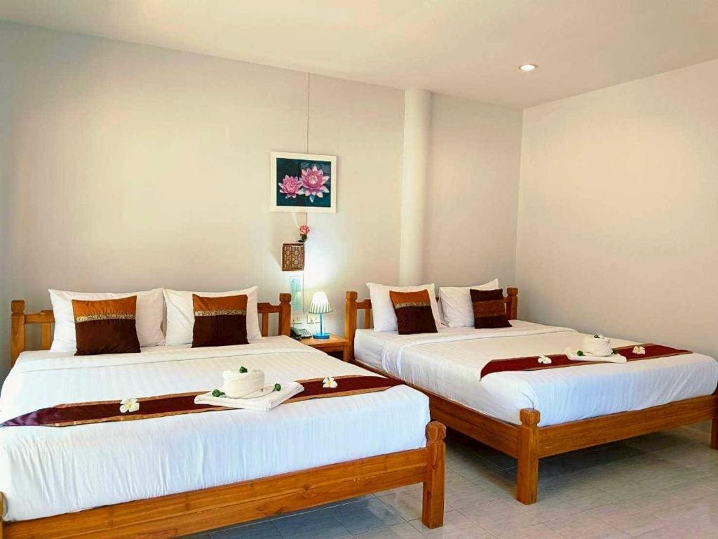 Quadruple Room with Terrace room - Image 1