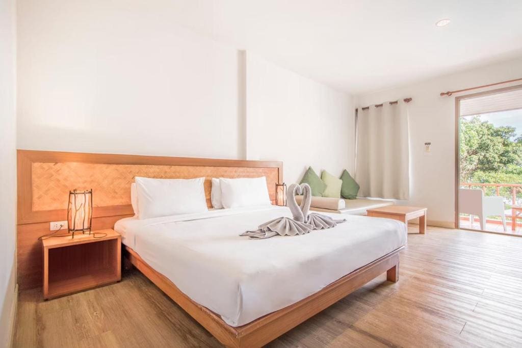 Superior Double or Twin Room room - Image 1