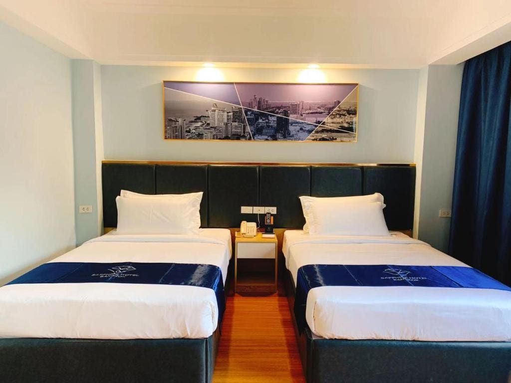 Standard Twin Room room - Image 1