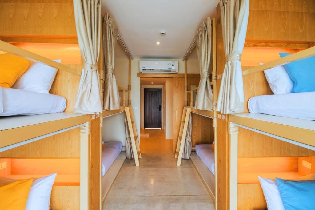 1 Single Bed in Mixed Dormitory room - Image 3