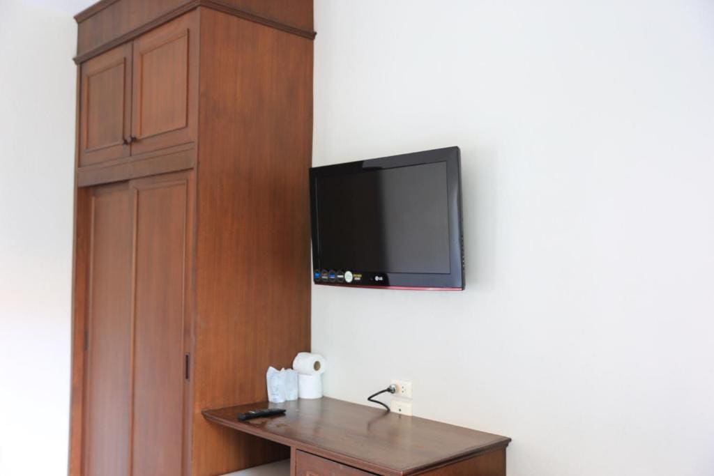 Deluxe Bungalow room - Image 2