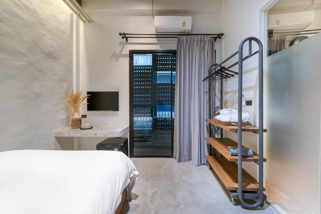 Deluxe Double Room room - Image 3