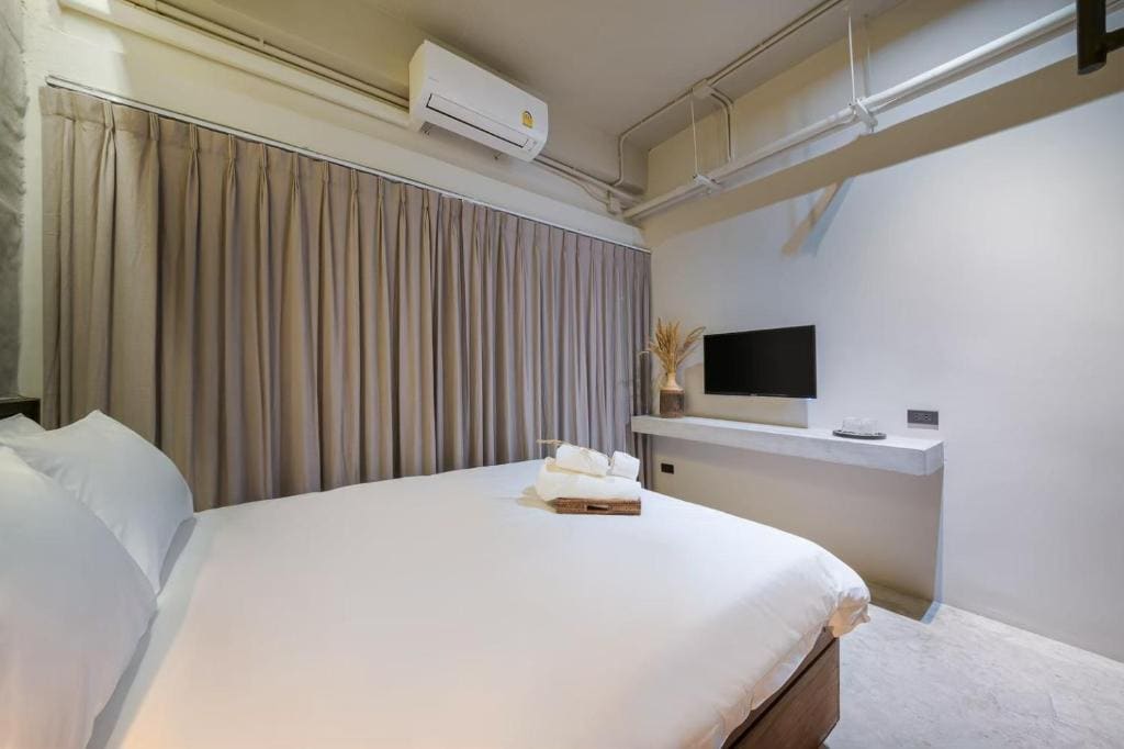 Superior Double Room room - Image 3