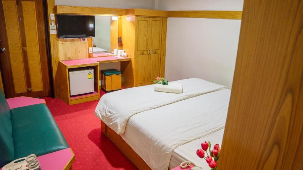Superior Double Room room - Image 2