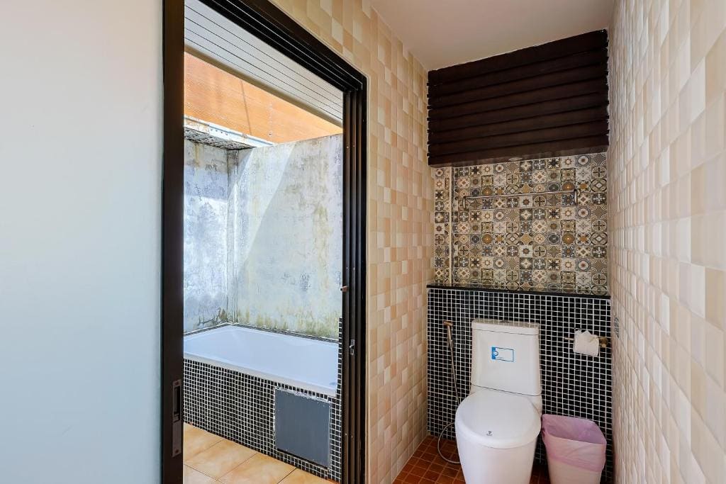 Deluxe Twin Room room - Image 1