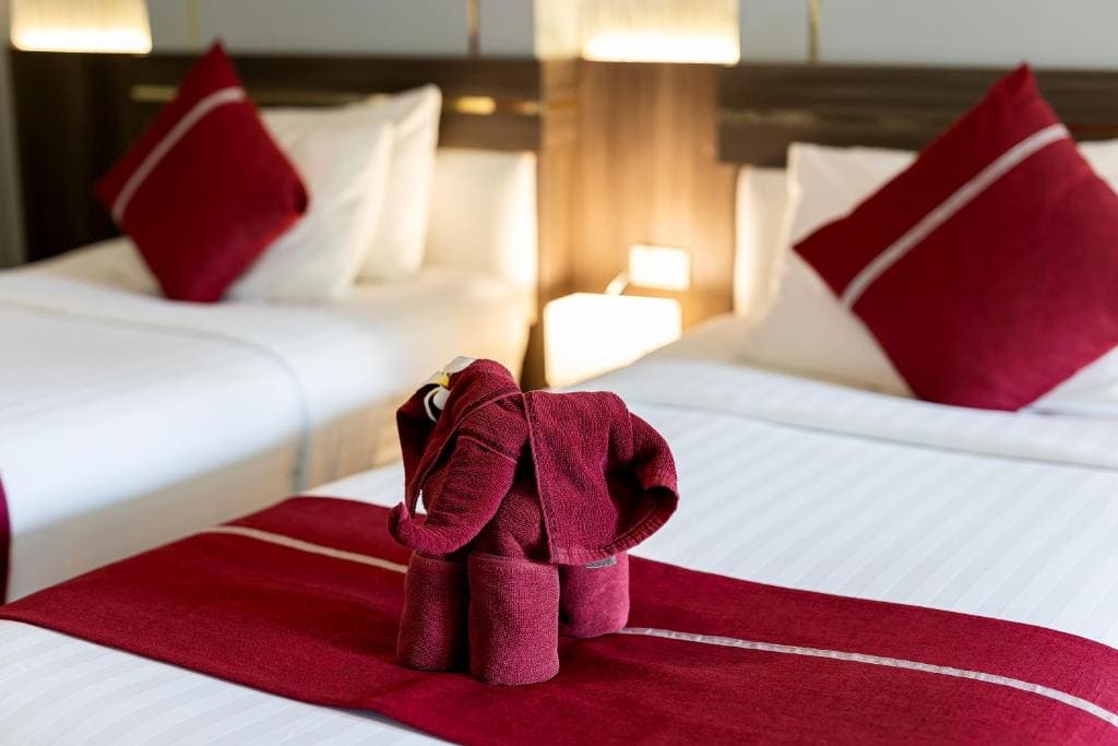 Deluxe Twin Room room - Image 3