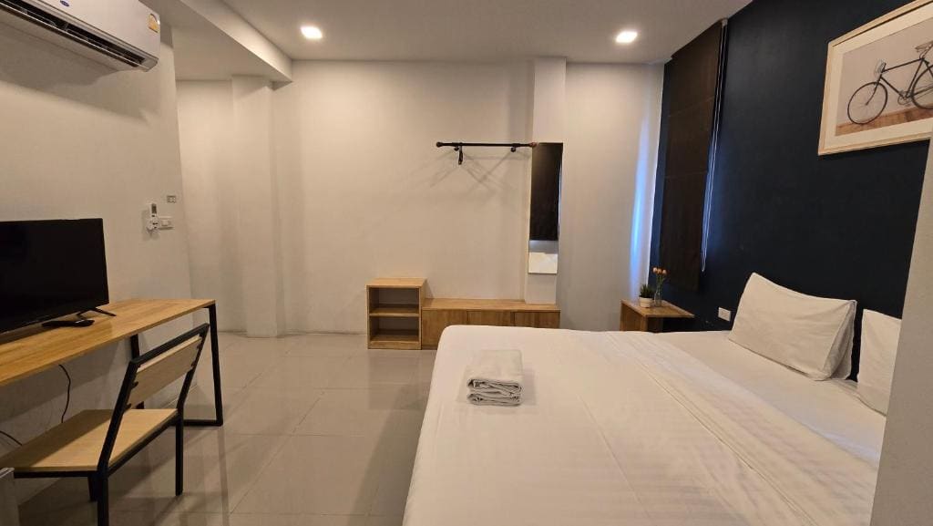 Classic Triple Room - Building 2 room - Image 2