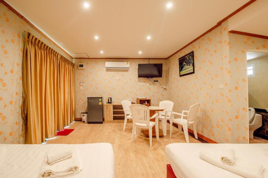 One-Bedroom Villa room - Image 2