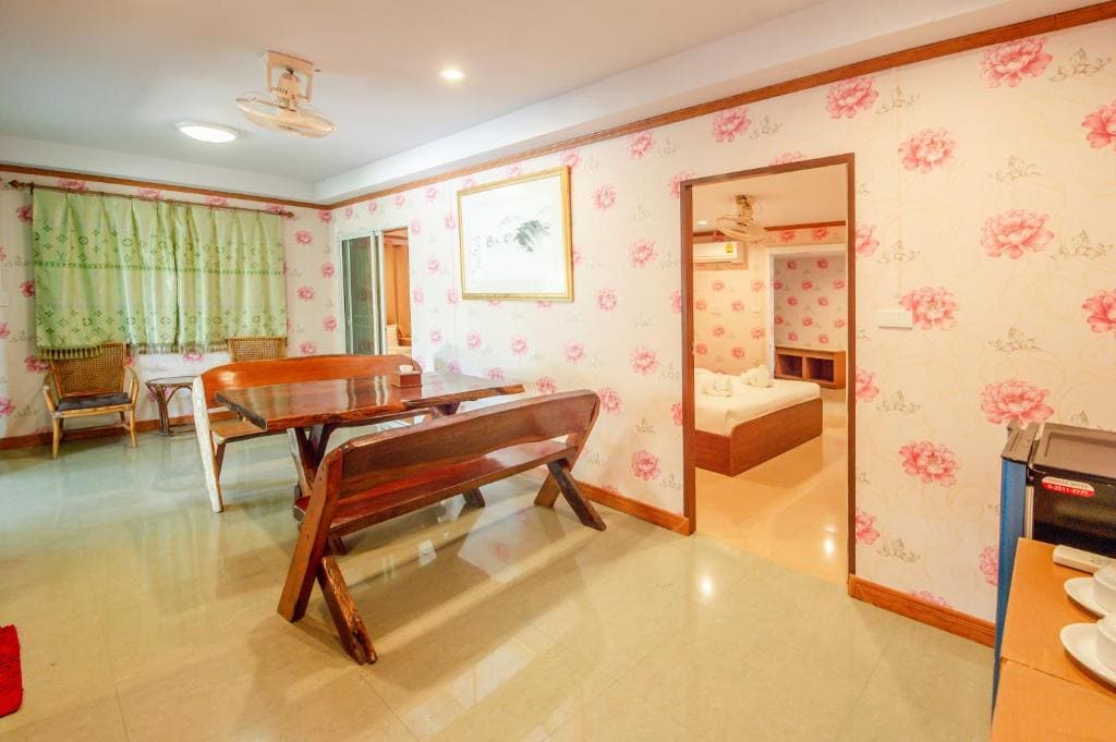 Deluxe Villa room - Image 1