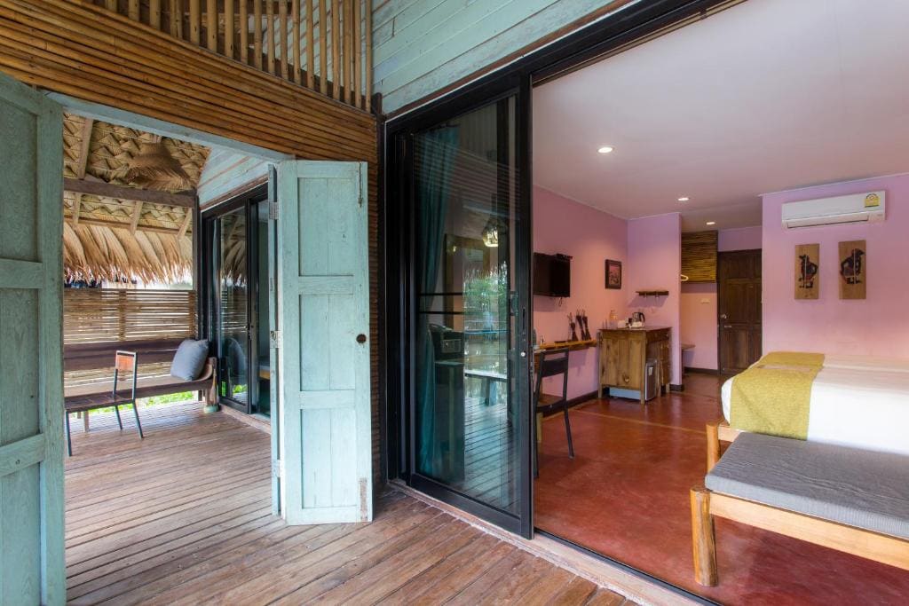 Deluxe Double or Twin Room room - Image 1