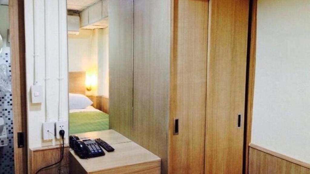 Budget Double Room room - Image 2
