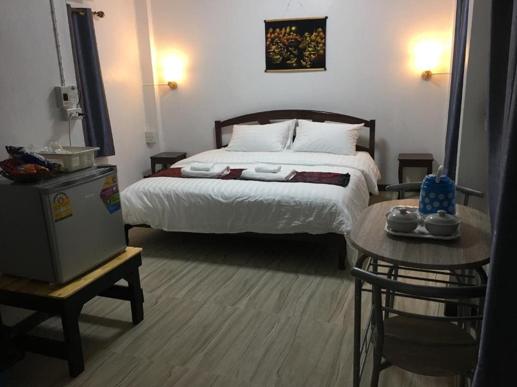 Double Room with Private Bathroom room - Image 1