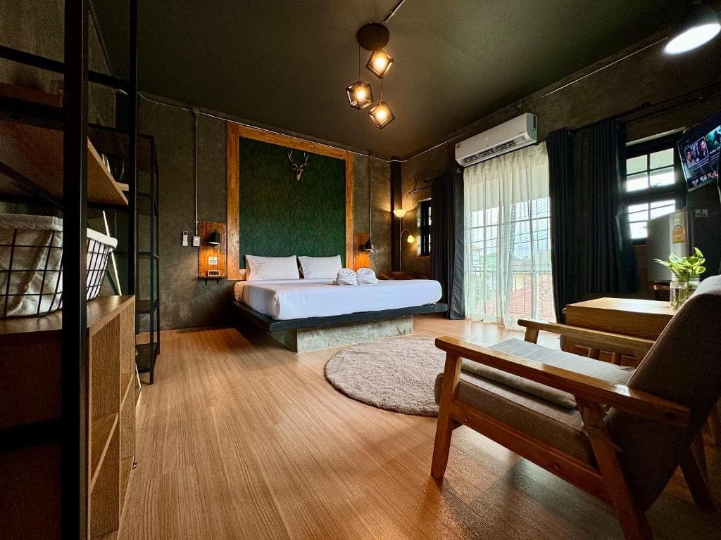 Small Double Room room - Image 3