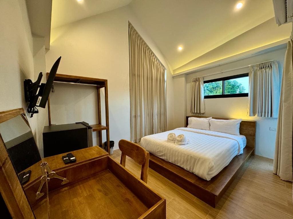 Small Double Room room - Image 1