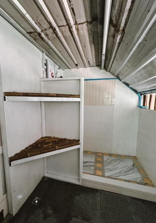 Standard King Room room - Image 2
