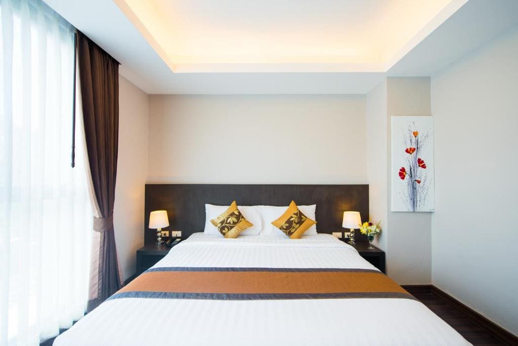 Deluxe Double Room room - Image 3