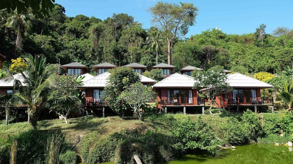 Bungalow with Garden View room - Image 1